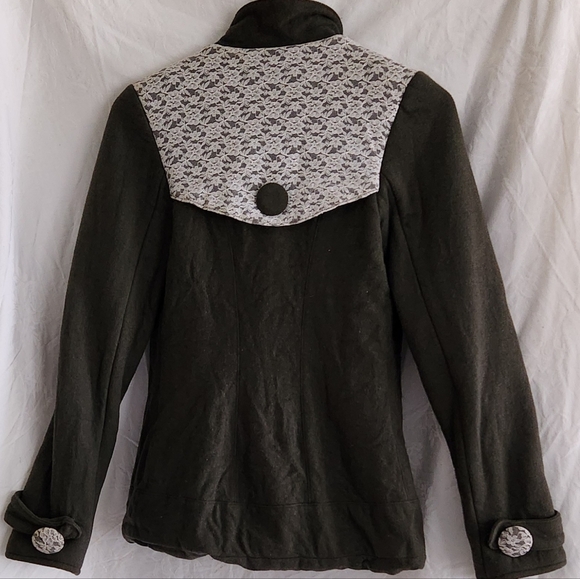 Nice Wool olive green jacket with lace inserts - Picture 2 of 7